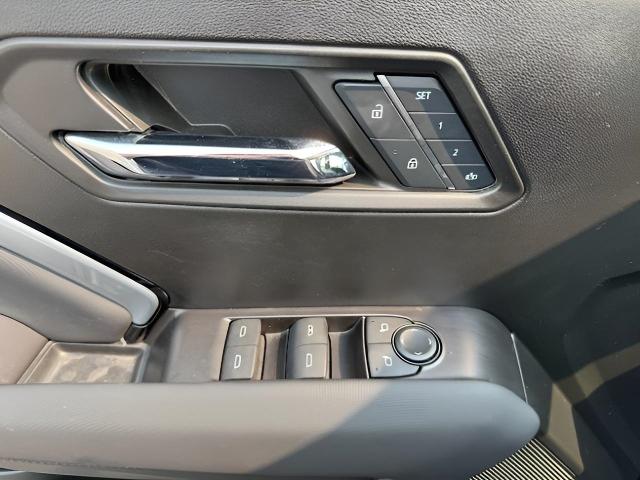 2024 Chevrolet Colorado Vehicle Photo in Green Bay, WI 54304