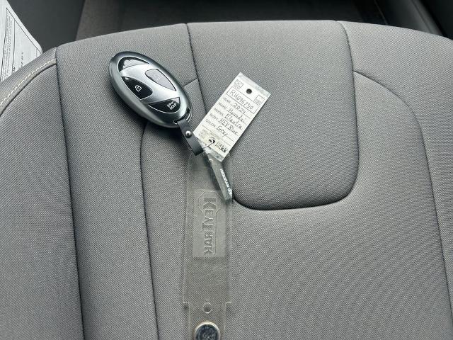 2024 Hyundai ELANTRA Hybrid Vehicle Photo in Brunswick, GA 31525