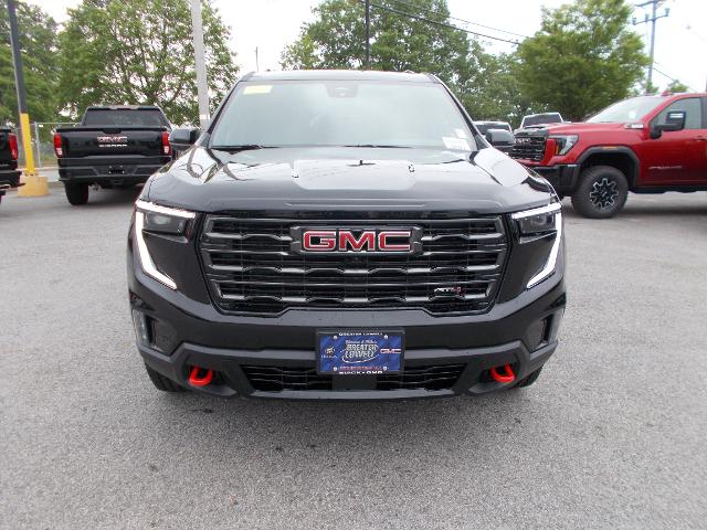 2025 GMC Acadia Vehicle Photo in LOWELL, MA 01852-4336