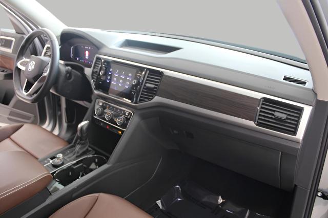 2023 Volkswagen Atlas Vehicle Photo in Green Bay, WI 54304