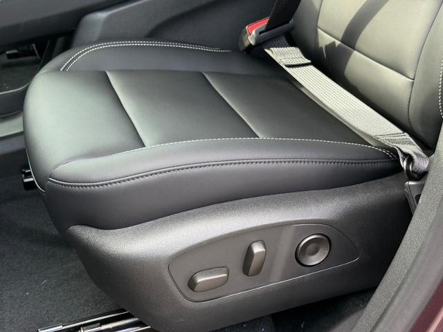 2025 GMC Acadia Vehicle Photo in COLUMBIA, MO 65203-3903