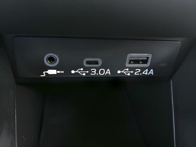2025 Subaru Outback Vehicle Photo in Green Bay, WI 54304