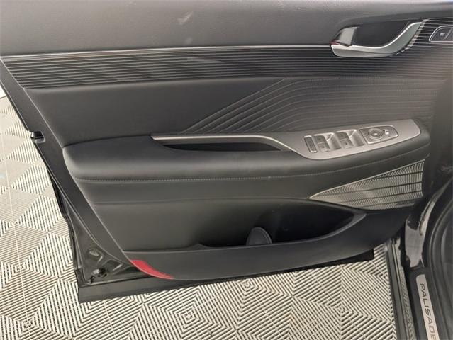 2023 Hyundai PALISADE Vehicle Photo in ENGLEWOOD, CO 80113-6708