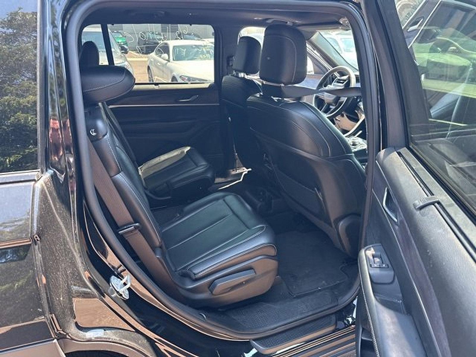 2024 Jeep Grand Cherokee L Vehicle Photo in Willow Grove, PA 19090