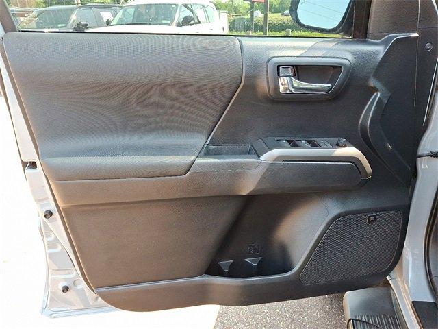 2019 Toyota Tacoma 4WD Vehicle Photo in Willow Grove, PA 19090