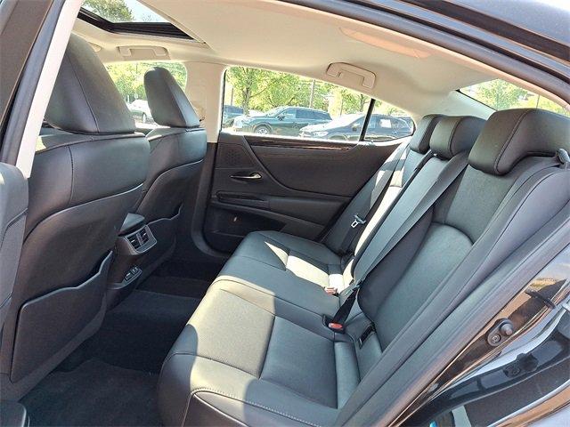 2021 Lexus ES 250 Vehicle Photo in Willow Grove, PA 19090