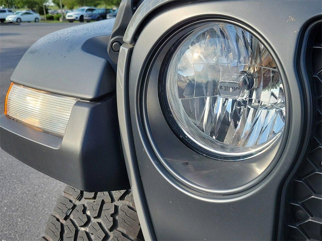 2021 Jeep Gladiator Vehicle Photo in Muncy, PA 17756