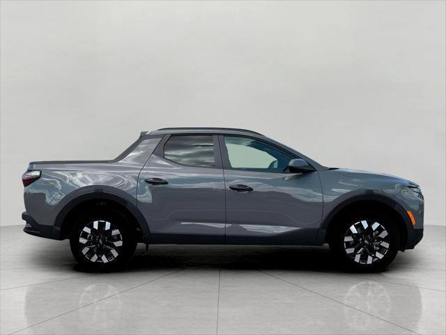 2025 Hyundai SANTA CRUZ Vehicle Photo in Green Bay, WI 54304