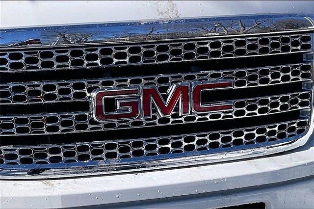 2013 GMC Sierra 2500HD Vehicle Photo in INDEPENDENCE, MO 64055-1314