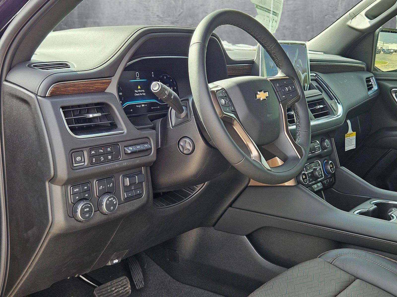 2024 Chevrolet Suburban Vehicle Photo in AUSTIN, TX 78759-4154
