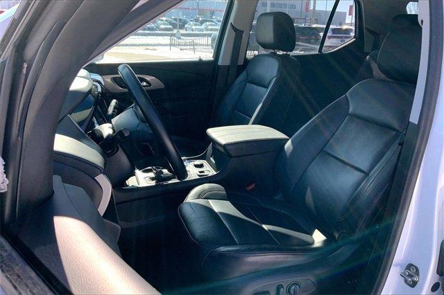 2020 Chevrolet Traverse Vehicle Photo in KANSAS CITY, MO 64114-4502
