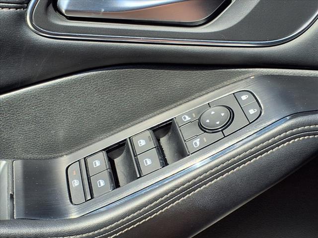 2021 Nissan Rogue Vehicle Photo in TAMPA, FL 33612-3404