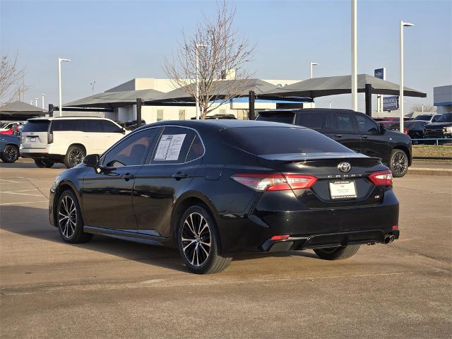 2018 Toyota Camry Vehicle Photo in Oklahoma City, OK 73114