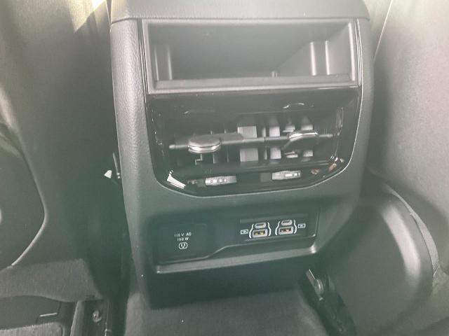 2025 Jeep Grand Cherokee Vehicle Photo in Kaukauna, WI 54130