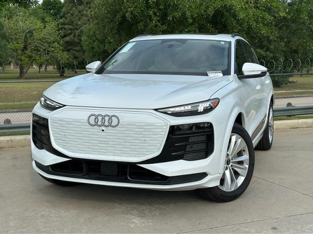 2025 Audi Q6 e-tron Vehicle Photo in HOUSTON, TX 77090