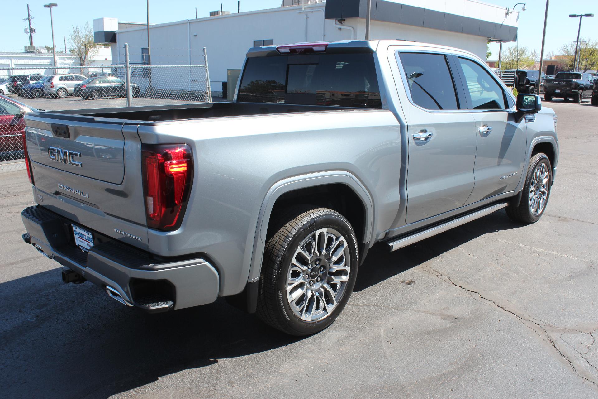 2025 GMC Sierra 1500 Vehicle Photo in AURORA, CO 80012-4011