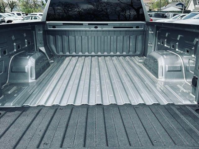 2023 GMC Sierra 1500 Vehicle Photo in MEDINA, OH 44256-9631