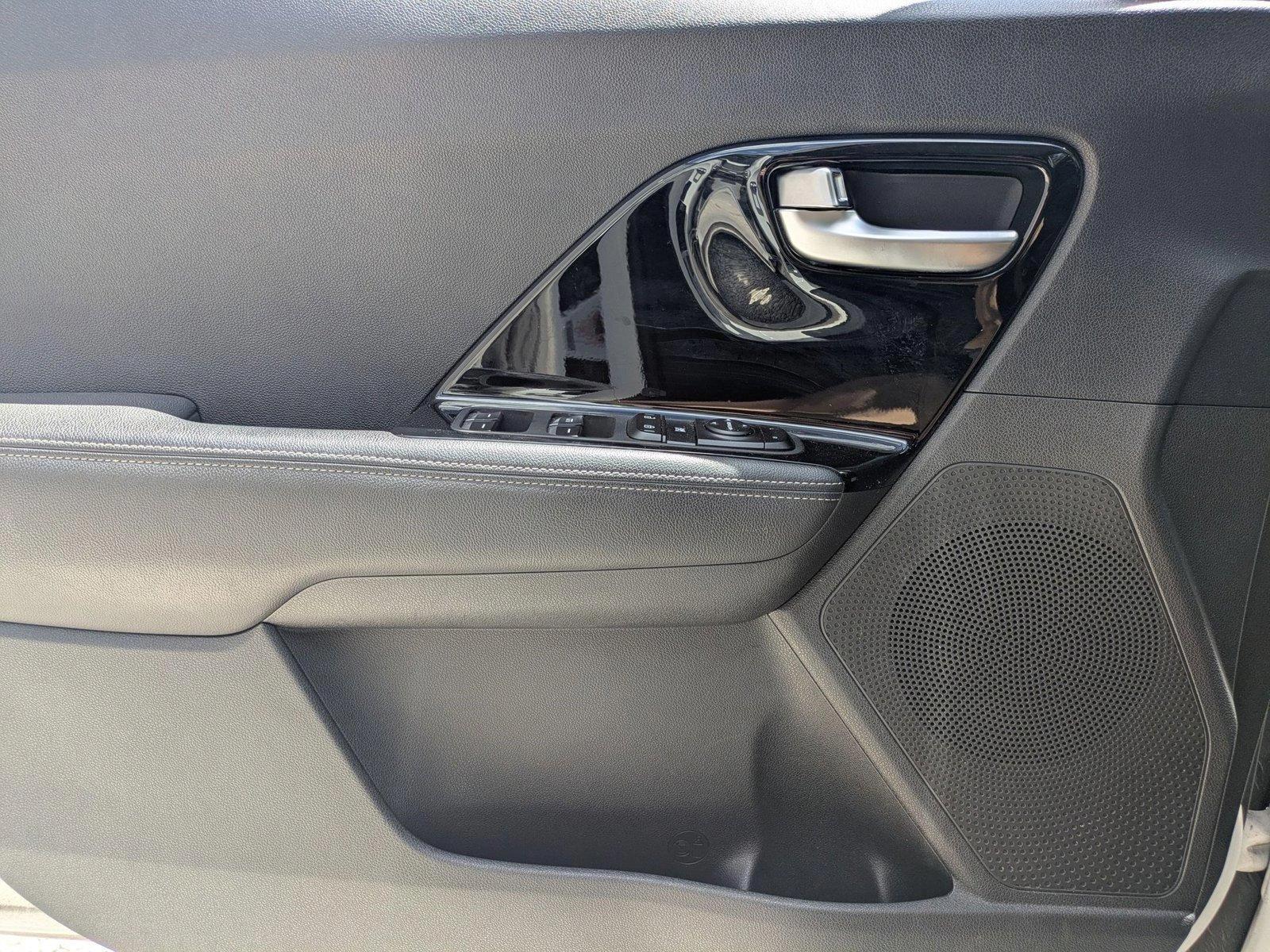 2022 Kia Niro Vehicle Photo in Bradenton, FL 34207