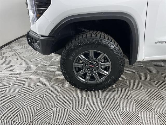 2025 GMC Sierra 1500 Vehicle Photo in GILBERT, AZ 85297-0402