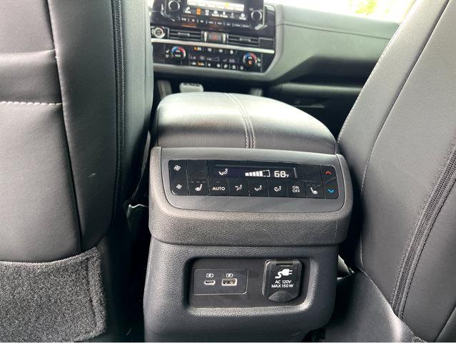 2024 Nissan Pathfinder Vehicle Photo in Savannah, GA 31419