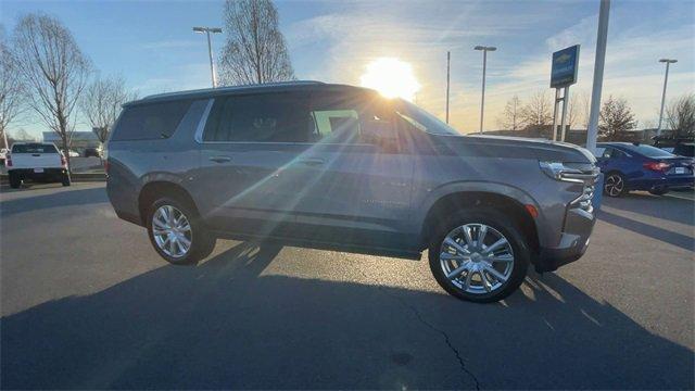 2022 Chevrolet Suburban Vehicle Photo in BENTONVILLE, AR 72712-4322