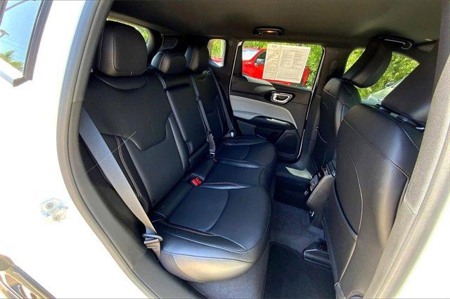 2023 Jeep Compass Vehicle Photo in KANSAS CITY, MO 64114-4545