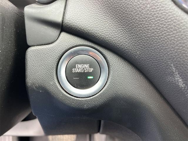 2022 Chevrolet Equinox Vehicle Photo in TULLY, NY 13159-3159