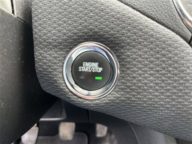 2018 Chevrolet Cruze Vehicle Photo in TULLY, NY 13159-3159