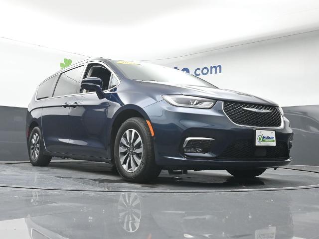 2021 Chrysler Pacifica Vehicle Photo in Cedar Rapids, IA 52402