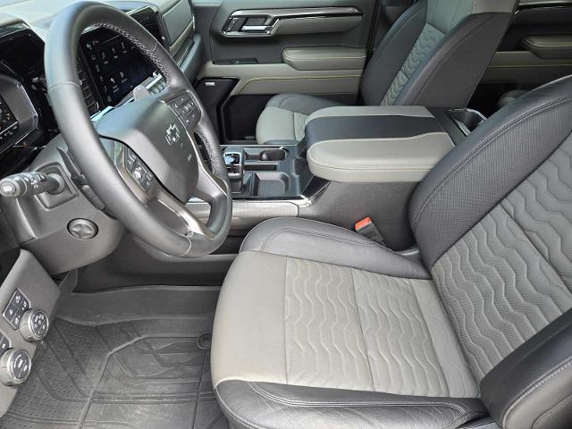 2024 Chevrolet Silverado 1500 Vehicle Photo in DENTON, TX 76210-9321