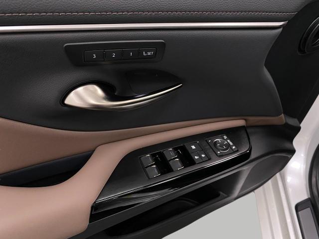 2025 Lexus ES 300h Vehicle Photo in Appleton, WI 54913