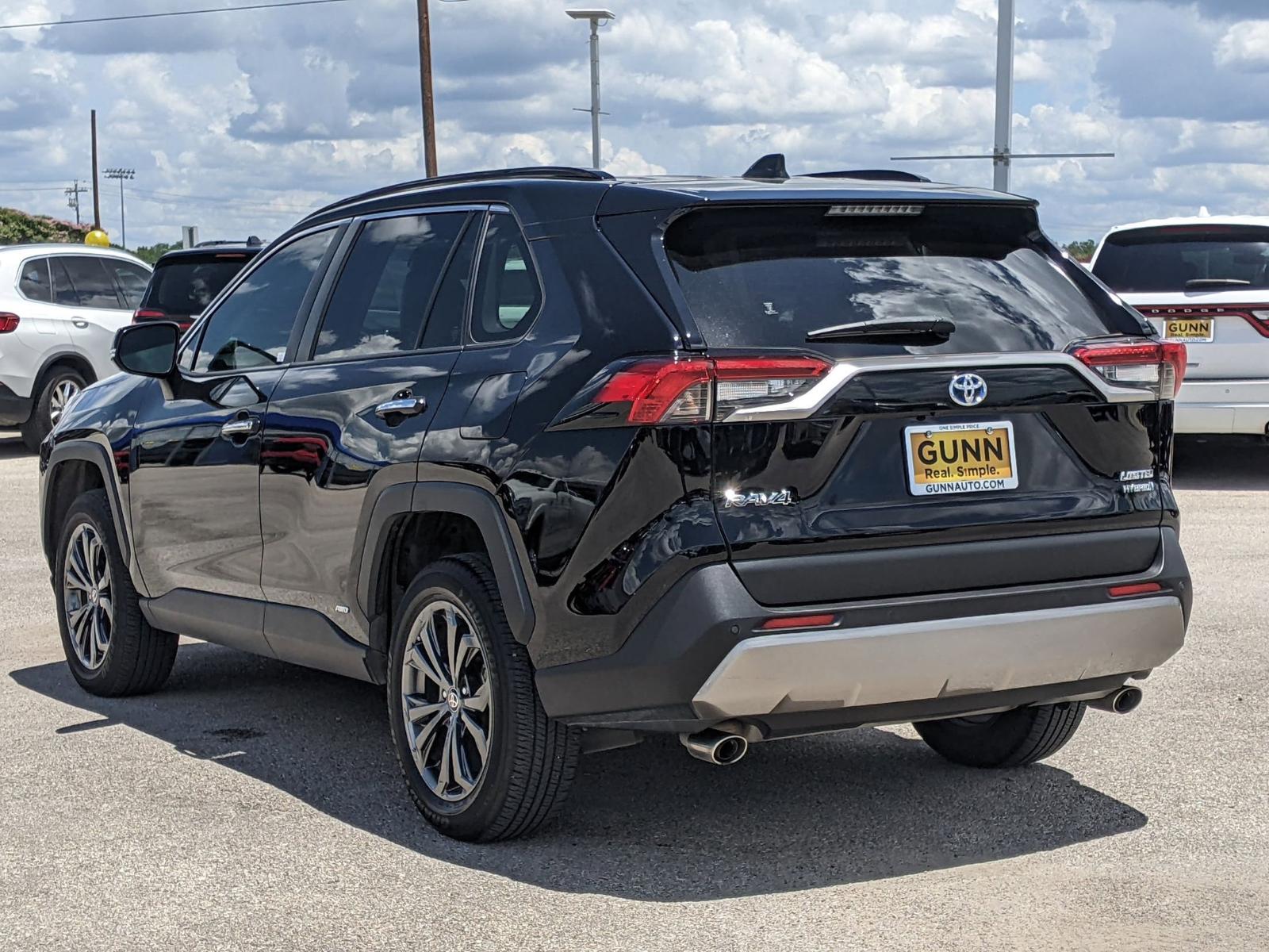 2022 Toyota RAV4 Vehicle Photo in Seguin, TX 78155