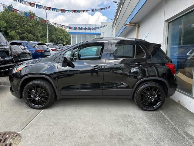 2022 Chevrolet Trax Vehicle Photo in Roslyn, NY 11576