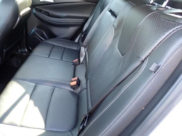 2022 Buick Encore GX Vehicle Photo in ZELIENOPLE, PA 16063-2910