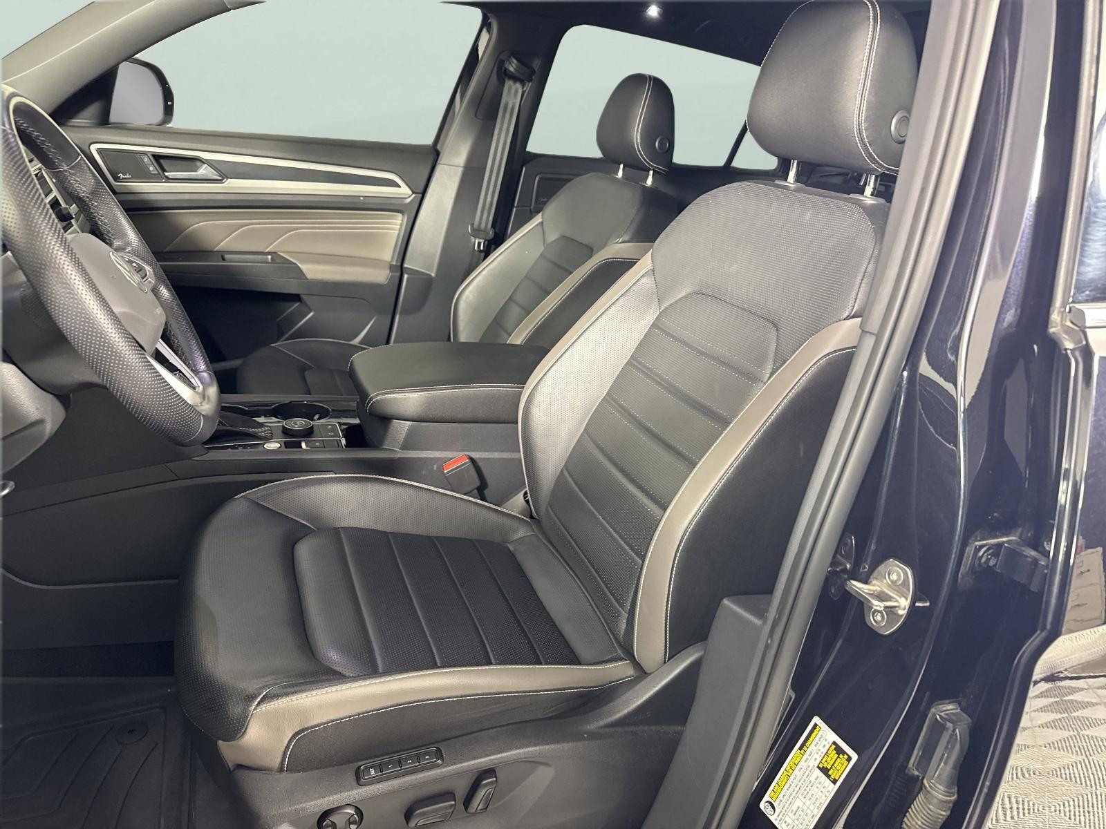 2023 Volkswagen Atlas Cross Sport Vehicle Photo in Georgetown, TX 78626