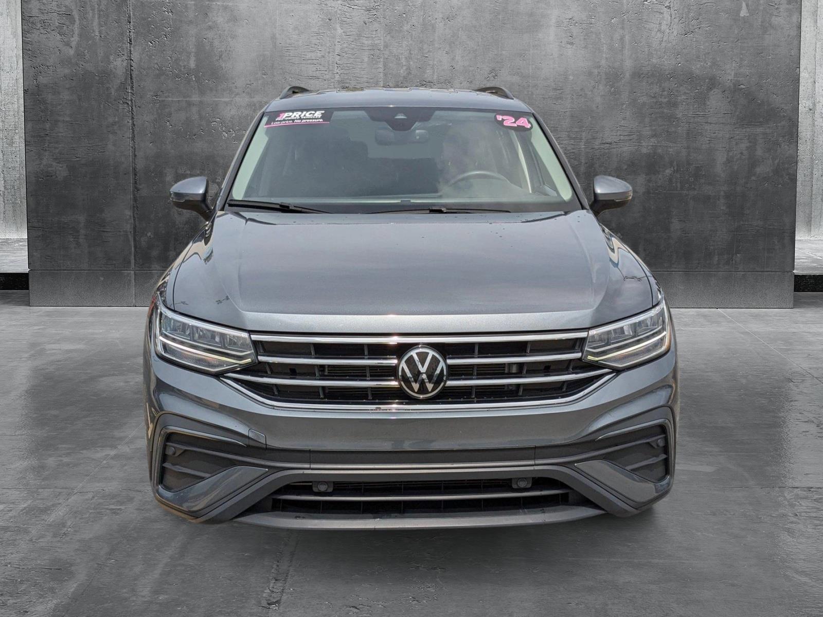 2024 Volkswagen Tiguan Vehicle Photo in Hollywood, FL 33021