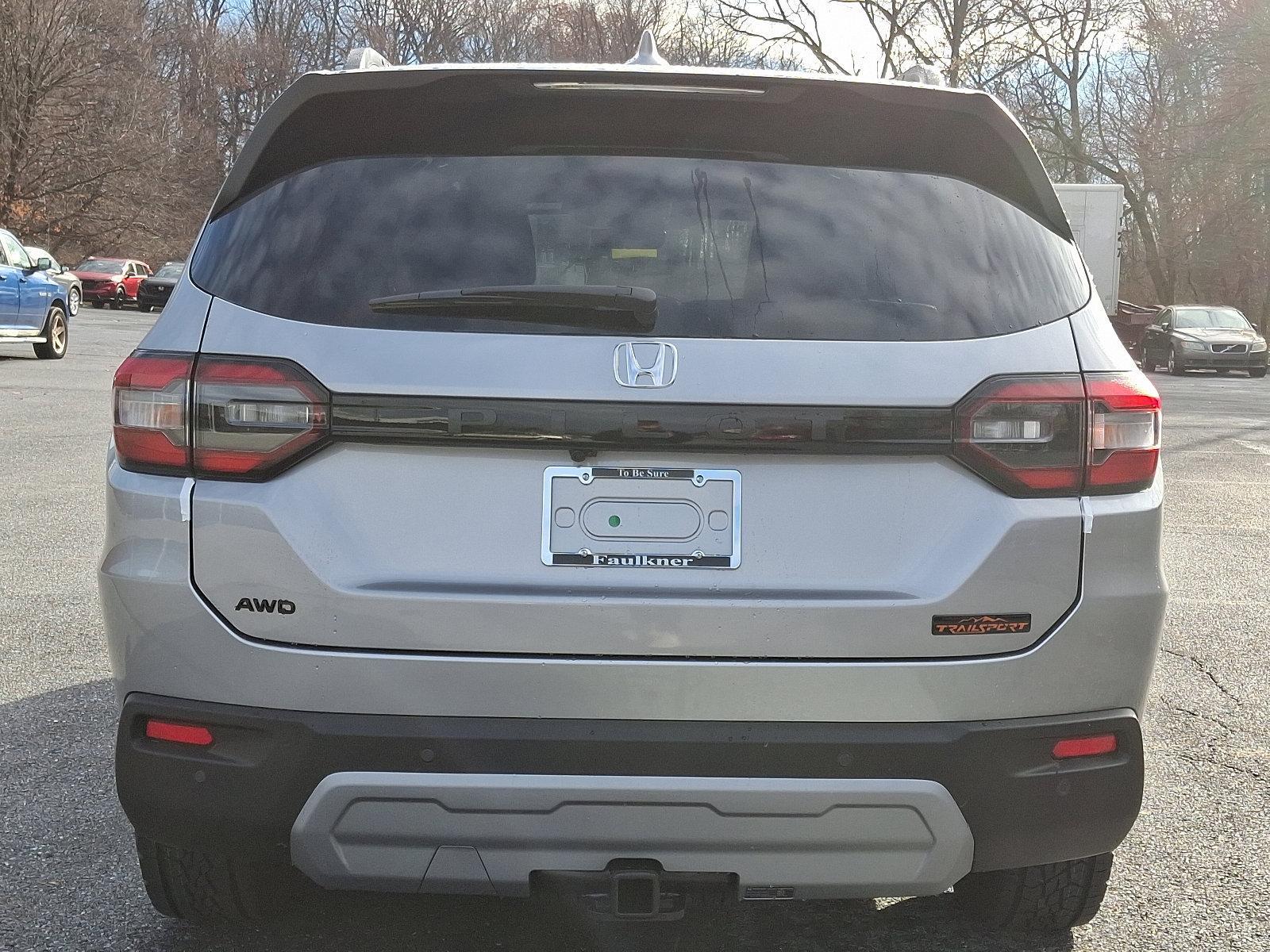 2025 Honda Pilot Vehicle Photo in Harrisburg, PA 17111