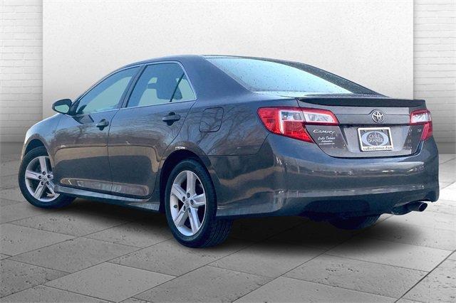 2014 Toyota Camry Vehicle Photo in KANSAS CITY, MO 64114-4502