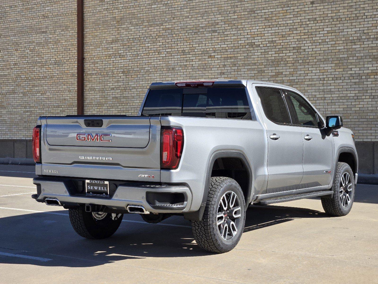 2025 GMC Sierra 1500 Vehicle Photo in DALLAS, TX 75209-3016