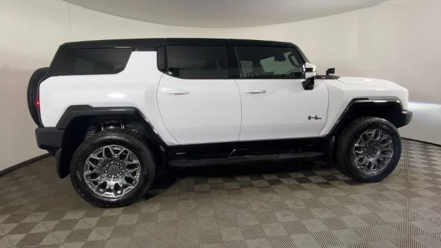 2024 GMC HUMMER EV SUV Vehicle Photo in ALLIANCE, OH 44601-4622