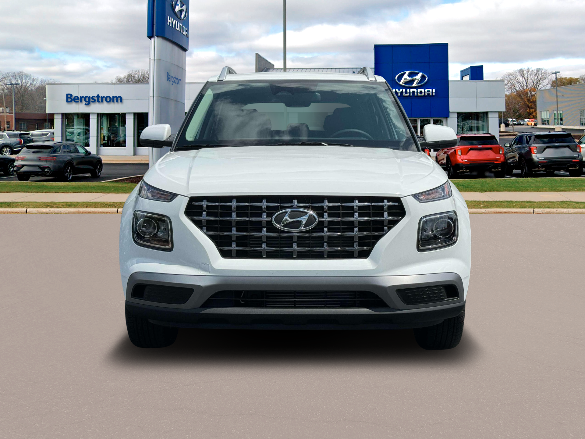 2025 Hyundai VENUE Vehicle Photo in Green Bay, WI 54304