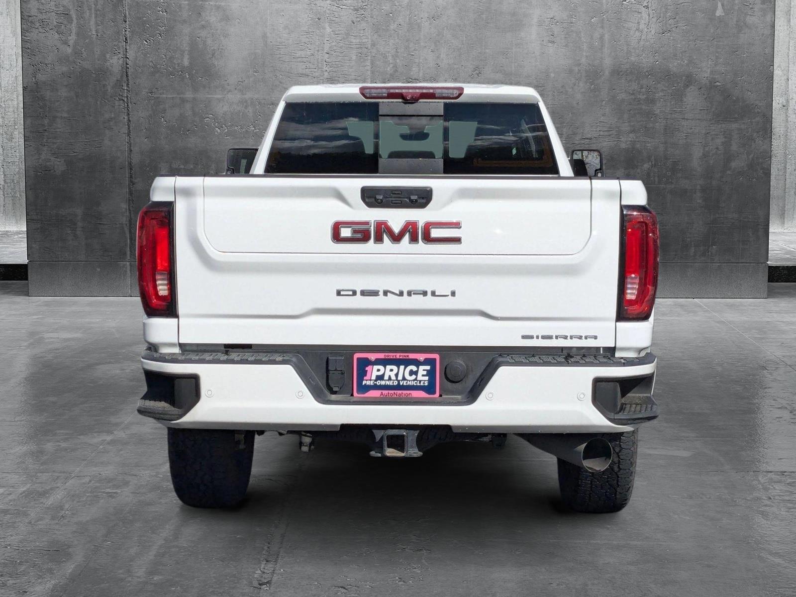 2022 GMC Sierra 3500 HD Vehicle Photo in VALENCIA, CA 91355-1705