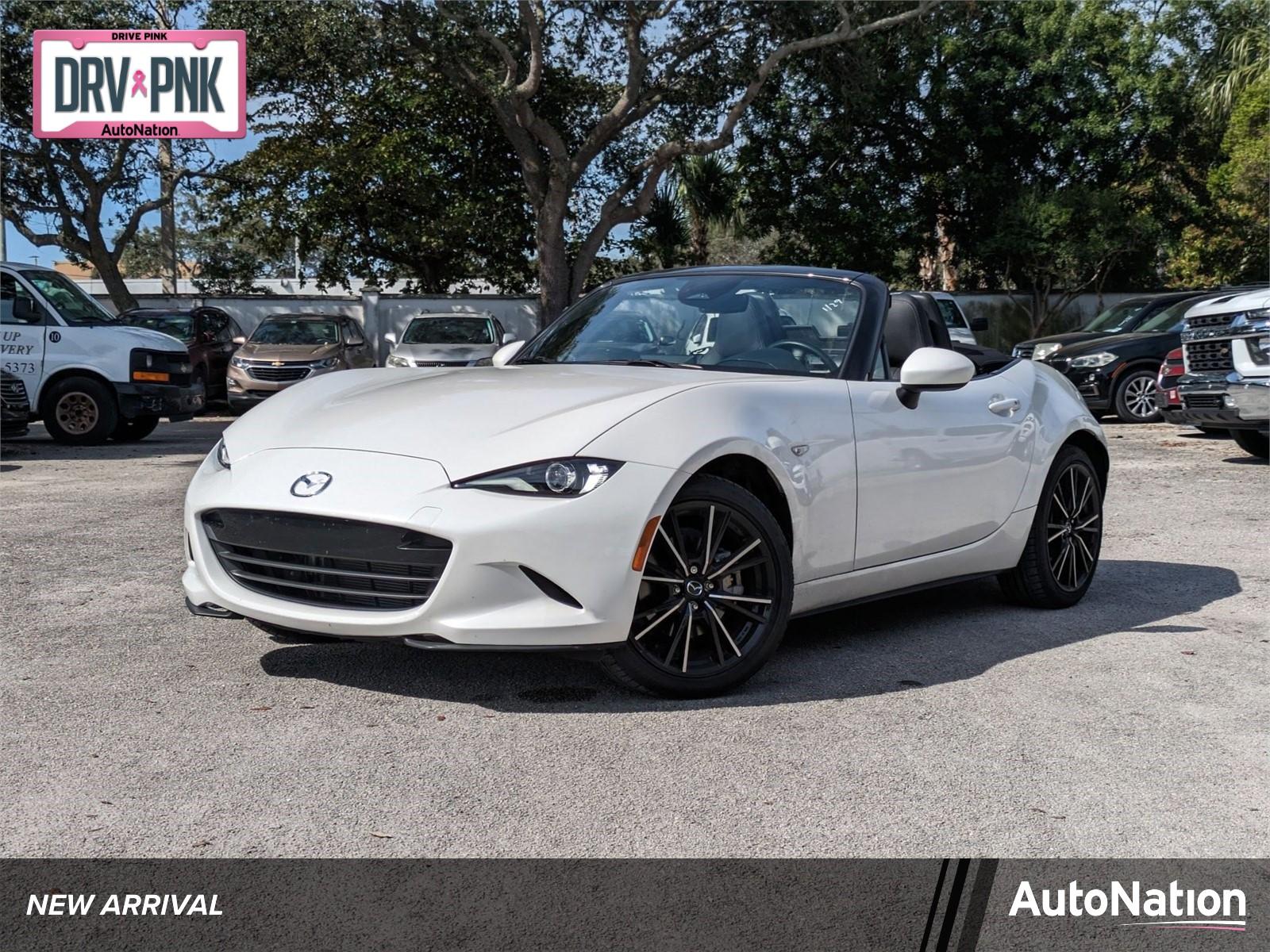 2024 Mazda MX-5 Miata Vehicle Photo in Miami, FL 33135