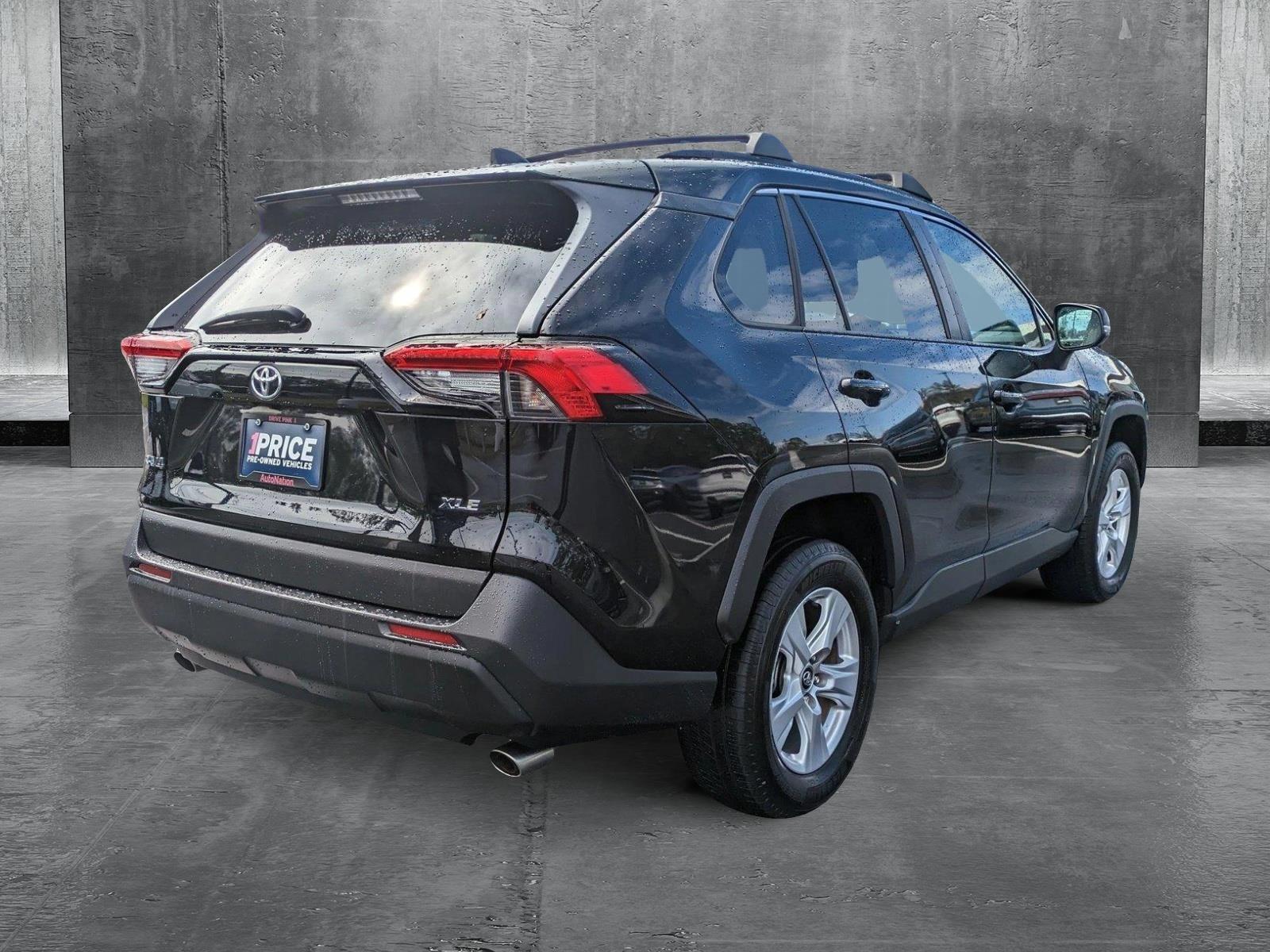 2020 Toyota RAV4 Vehicle Photo in Jacksonville, FL 32244