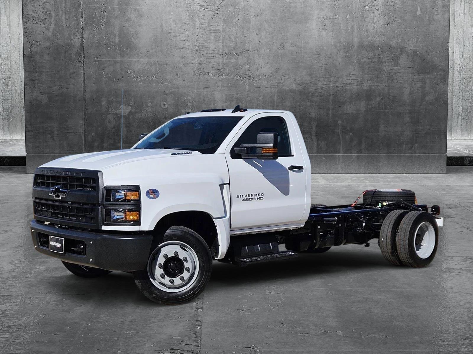 2024 Chevrolet Silverado 4500 HD Vehicle Photo in AMARILLO, TX 79103-4111