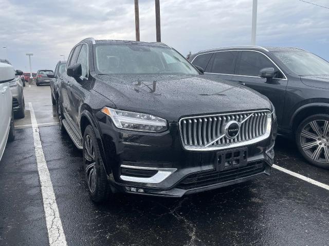 2022 Volvo XC90 Vehicle Photo in Appleton, WI 54913