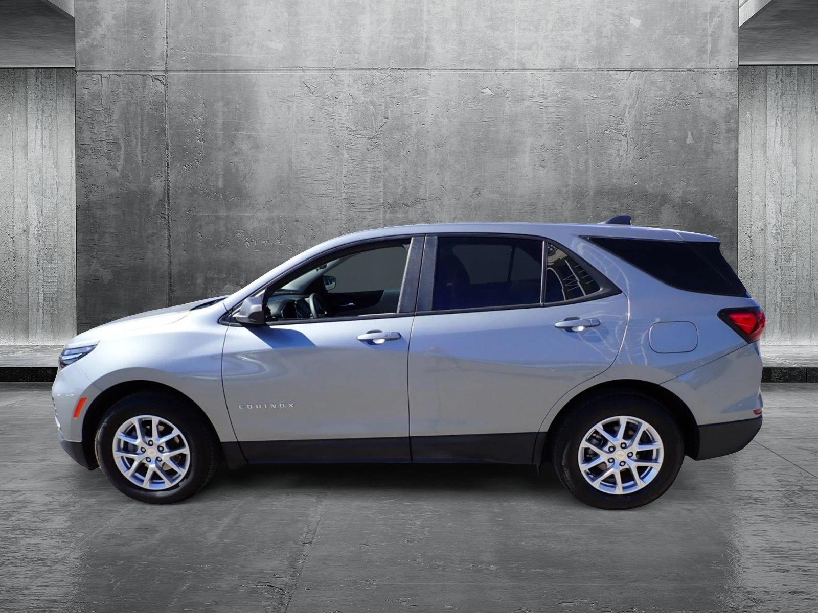 2024 Chevrolet Equinox Vehicle Photo in DENVER, CO 80221-3610
