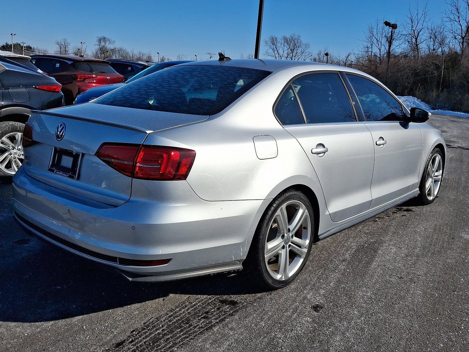 2016 Volkswagen Jetta Sedan Vehicle Photo in Trevose, PA 19053