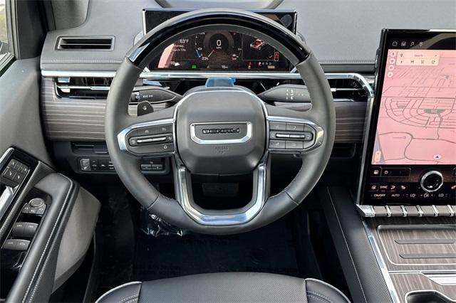 2025 GMC Sierra EV Vehicle Photo in ELK GROVE, CA 95757-8703