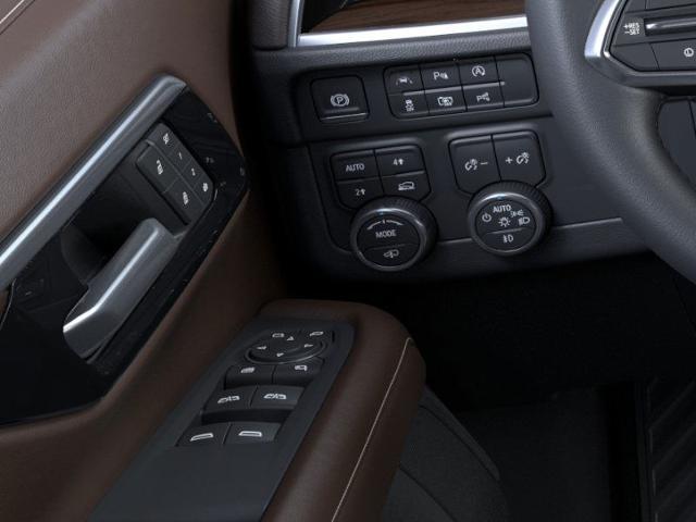 2025 Chevrolet Suburban Vehicle Photo in LAUREL, MD 20707-4697